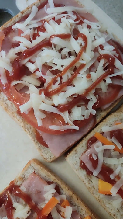 yummy pizza..#trendingshorts #trendingvideo #asmr @KambinganATBP
