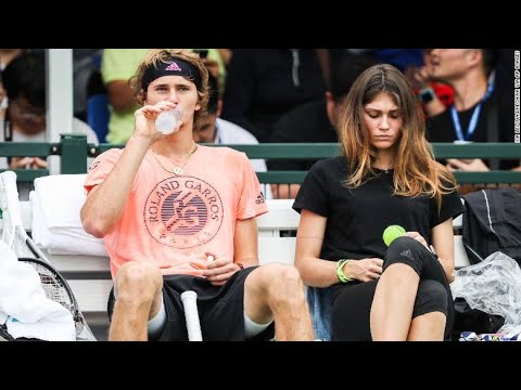 Video: Sergei Zverev bỏ rơi con trai và không để lại một căn hộ chung cư