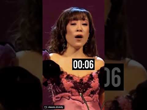 숨 넘어가는중.. 😁 How long can I sing in one breath?Sérénade by C. Gounod  #sumijo #조수미 #singer #singing thumbnail