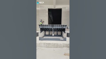 Hydraulic Dock Leveler 15 Ton Capacity for Container LoadingUnloading Bay Area