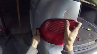 How to remove the rear light assembly Saab 9-5 Facelift