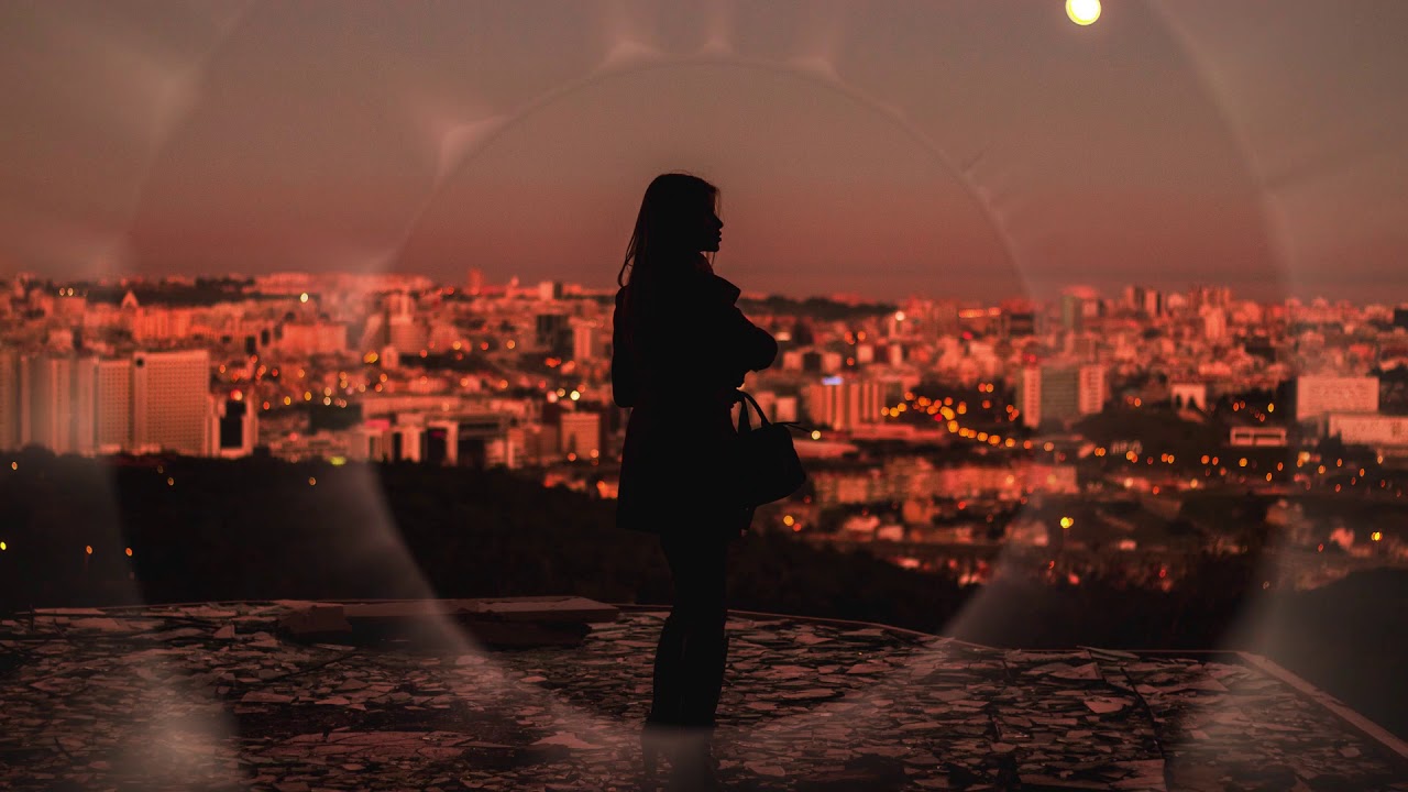 Asaiah Ziv - Here (feat. Xavier Omär)