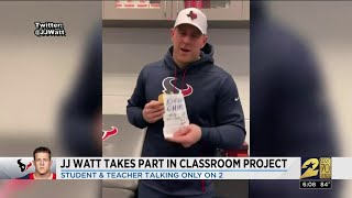 JJ Watt takes part in classroom project