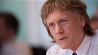 Financial Persona - David Thompson