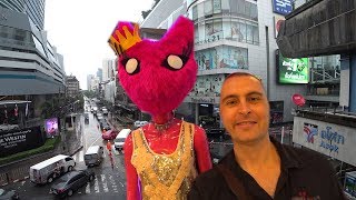 A Rainy day in Bangkok Thailand, use pokemon go as a tour guide screenshot 2