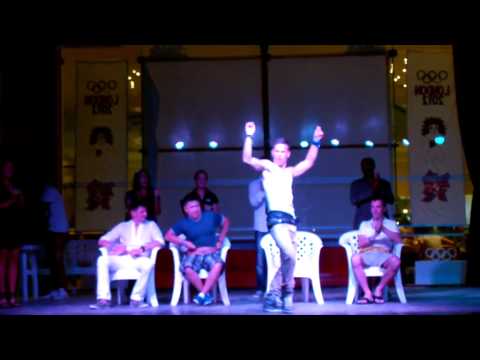 The Amis - DenKo "Belly Dance"