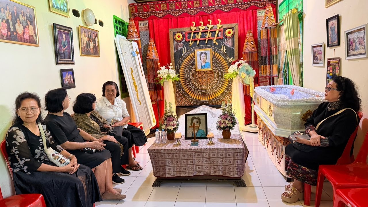 Meninggalnya Almh. Elvira Massau Pakiding di BTN angkatan Laut Daya Makassar