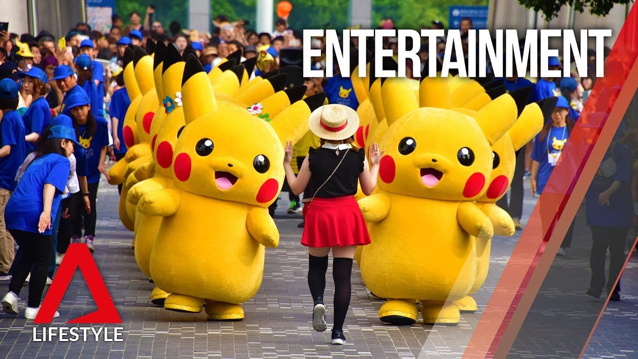 Catch 'em all: 2018 Pikachu Outbreak in Yokohama - YouTube