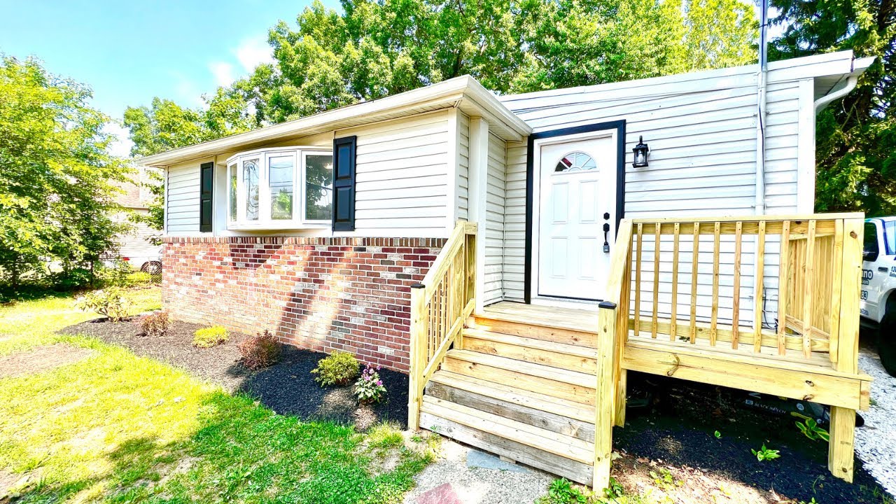 For Sale 789 Blvd, Westville, NJ 08093 Presented by the Din