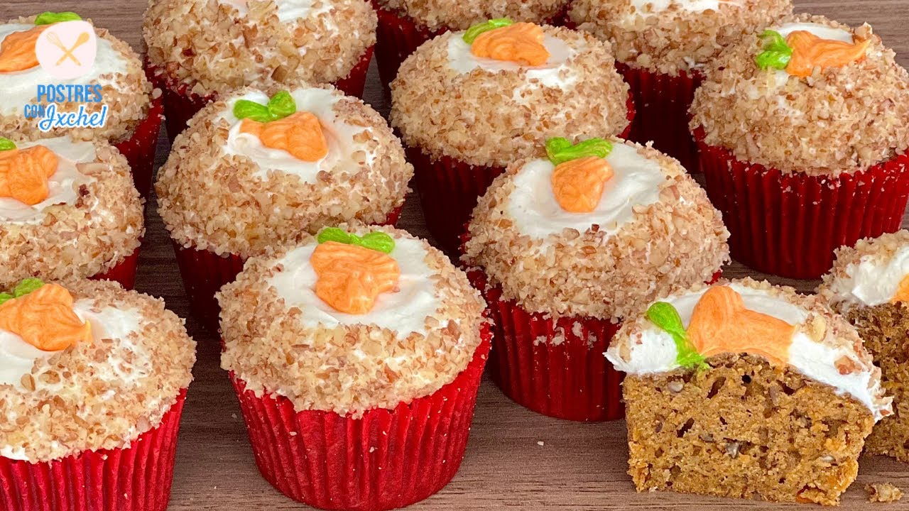 CUPCAKES DE ZANAHORIA ESPONJOSOS CON BETÚN DE QUESO CREMA | RECETA FÁCIL | POSTRES CON IXCHEL