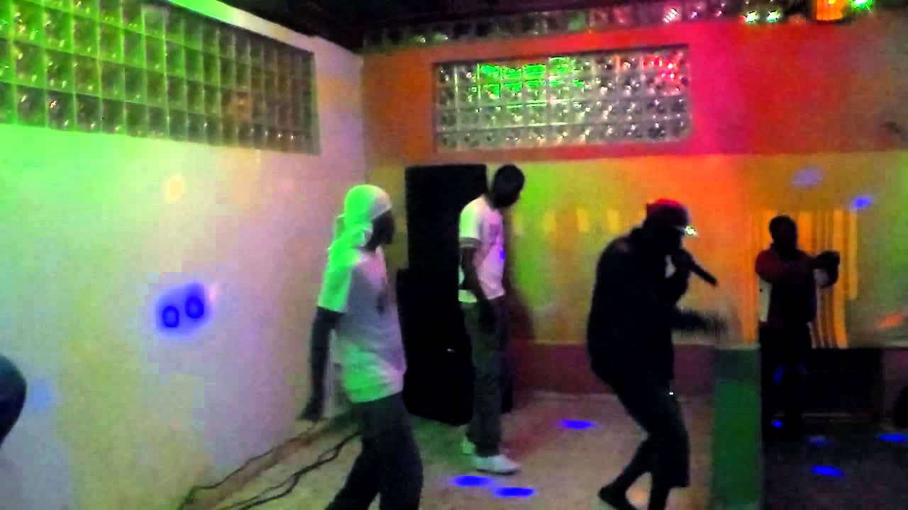 Kipaka, Nigga Messo e Makrokosmo  Aleluia Remix show