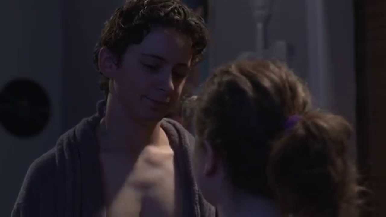 A scene from "American Beauty" Directed by: Joe Wakefield