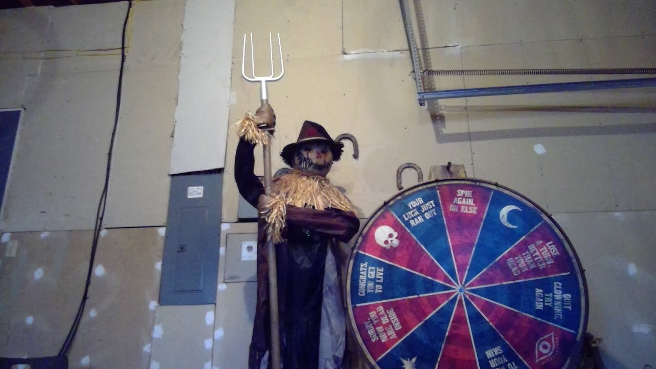 Mack Straw Spirit Halloween