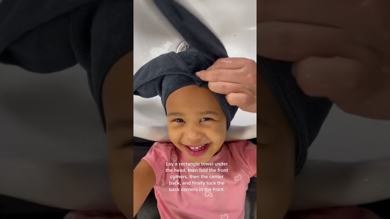 How to towel wrap your hair!🧖‍♀️ 