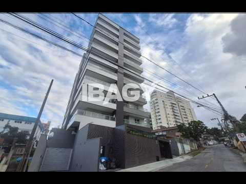 Apartamento com 2 suítes no bairro: Barreiros