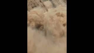 Hukou Waterfall 在壶口瀑布拍古装 #waterfall #waterfalls #nature #travel #share #travelvlog #scenery #video