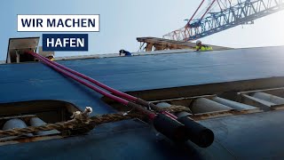 Landstrom für Containerschiffe im Hamburger Hafen