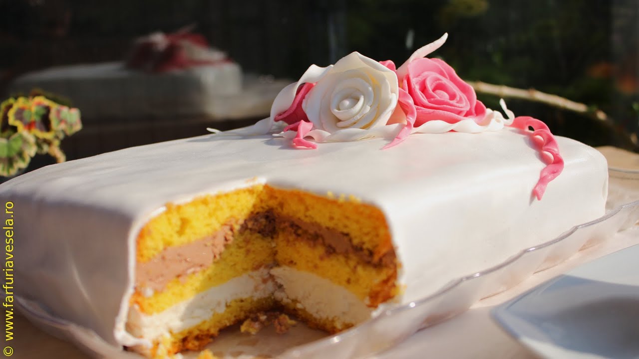 Tort cu crema de unt si pasta de zahar | Farfuria vesela