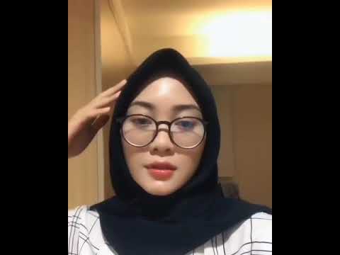 Cewek Hijab Yang Suka Jilat