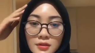Cewek Hijab Yang Suka Jilat