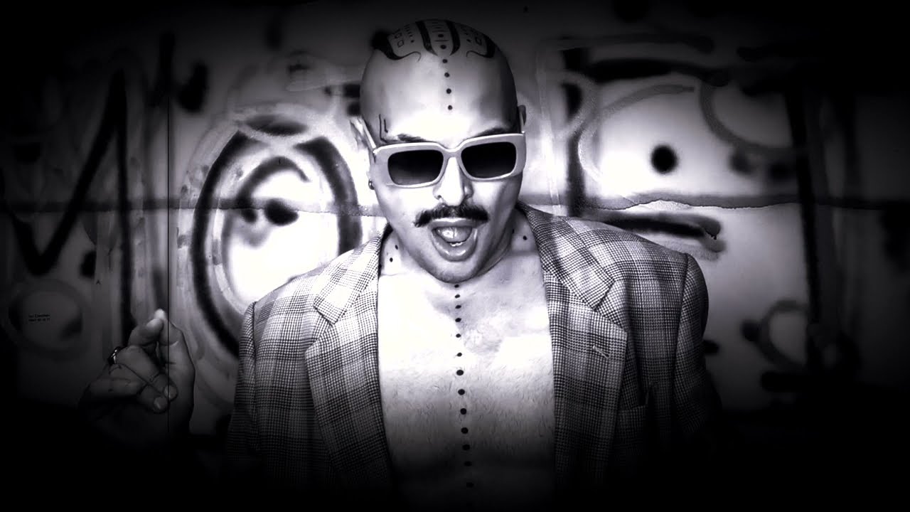 Ivo Dimchev - MOCHA /МОЧА/ adlı videoyu YouTube'da izle Ivo Dimchev - MOCHA /МОЧА/ adlı videoyu YouTube'da izle
