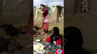 اس پکائیاں روٹیاں تے کھاون والا دورTraditional Afghan Bread Baking: A  shots viral youtubeshorts