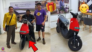 WE GIFTED DRIVER UNCLE A BRAND NEW SCOOTY !! *EMOTIONAL* 🥹🥹 by YPM Vlogs 23,280 views 9 days ago 8 minutes, 40 seconds