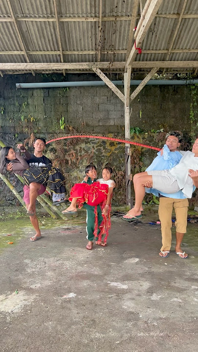 Download lagu TRIPLE DATE