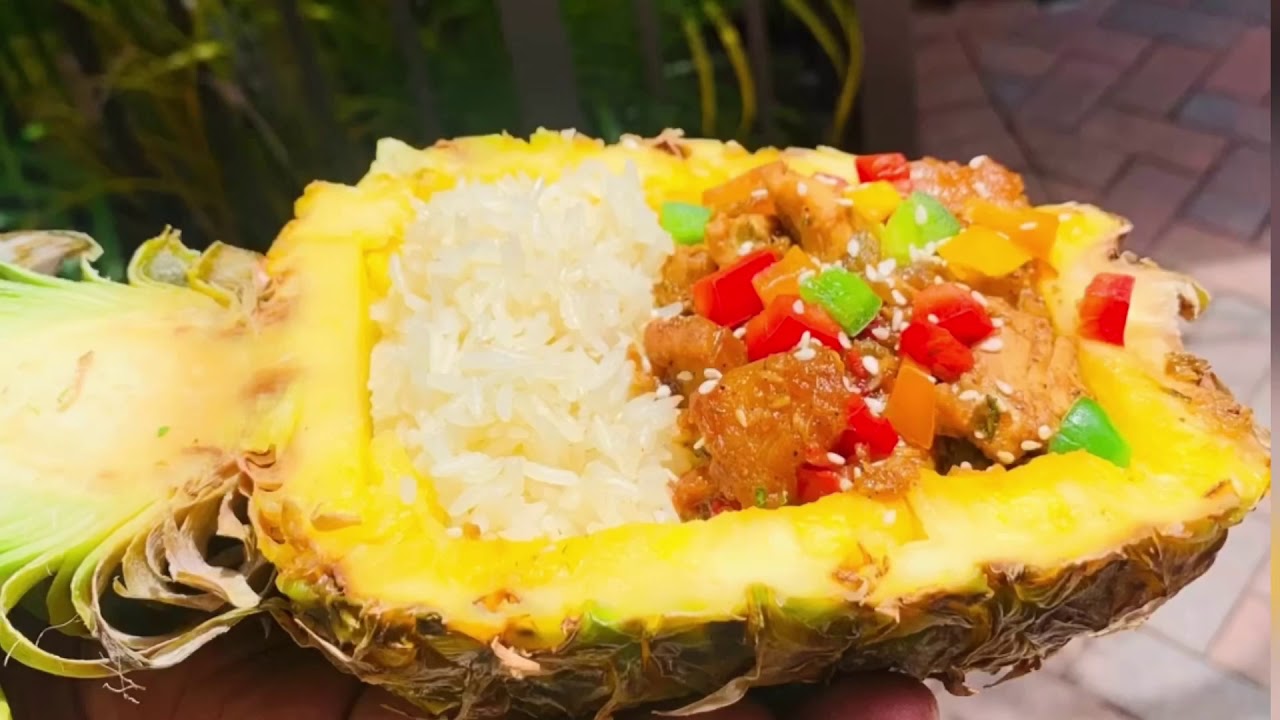 Poul ak anana ak diri/ Poulet a l’ananas avec du riz/ Pineapple chicken ...