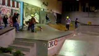 OMG THIS KID IS SOOO GOOD!!!!