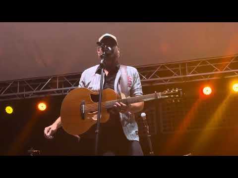 Rodney Atkins in
