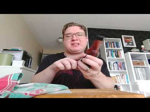 Hot Sauce Review: Hellfire Hot Sauce - Blueberry Hell (with English Subtitles)