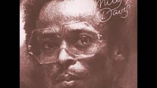 MILES DAVIS - GET UP WITH IT (1974) - DISC 2 - YouTube