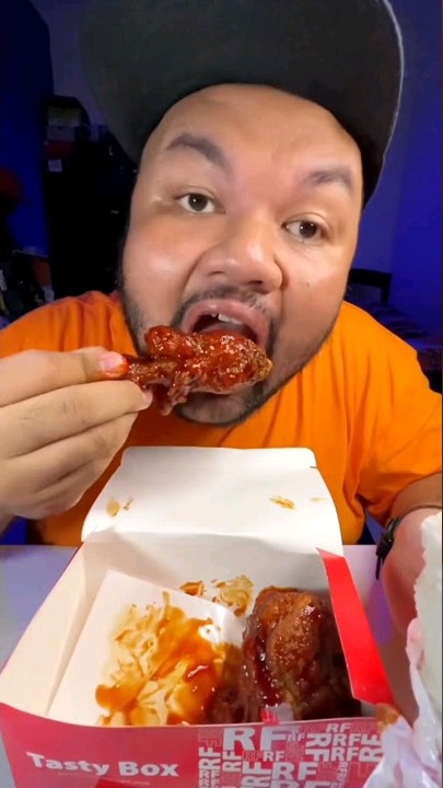 Download lagu WHAT IS YOUR FAVORITE FOOD? #invitefathirtoeat #shortsfirst #shorts