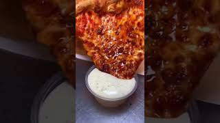? This Pizza Is Breaking the Internet! ? #pizza #foodshorts #ytshorts