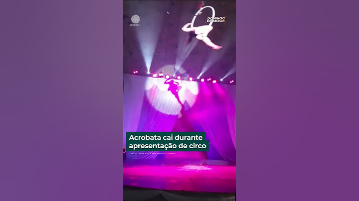 Acrobata cai durante apresentação de circo | #shorts
