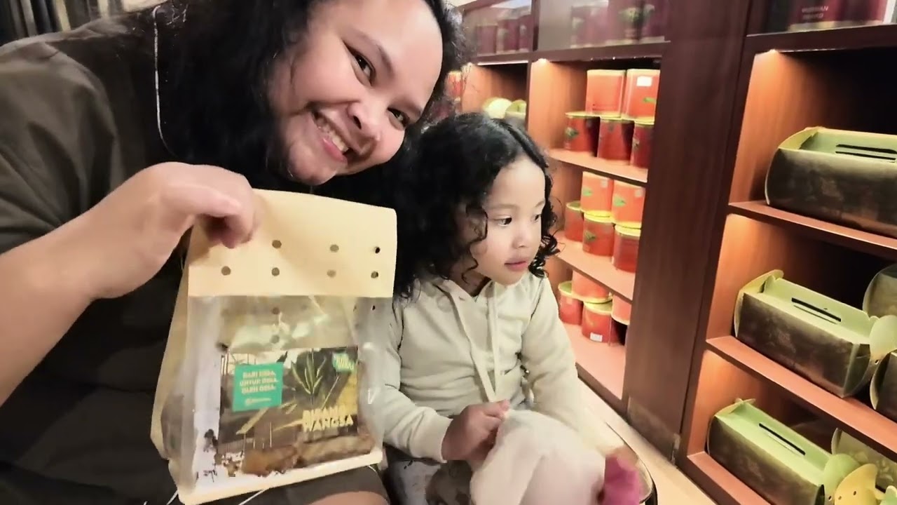 Nami's vlog JAJAN YUK😘