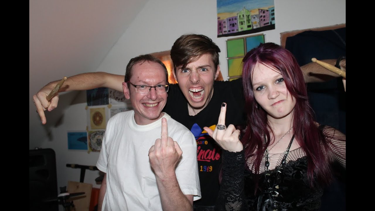 Dark Uniform - 20 minutes