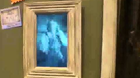 HAUNTEDPROPS.COM PANIC PORTRAIT VIDEO EFFECT ANIMATRONIC