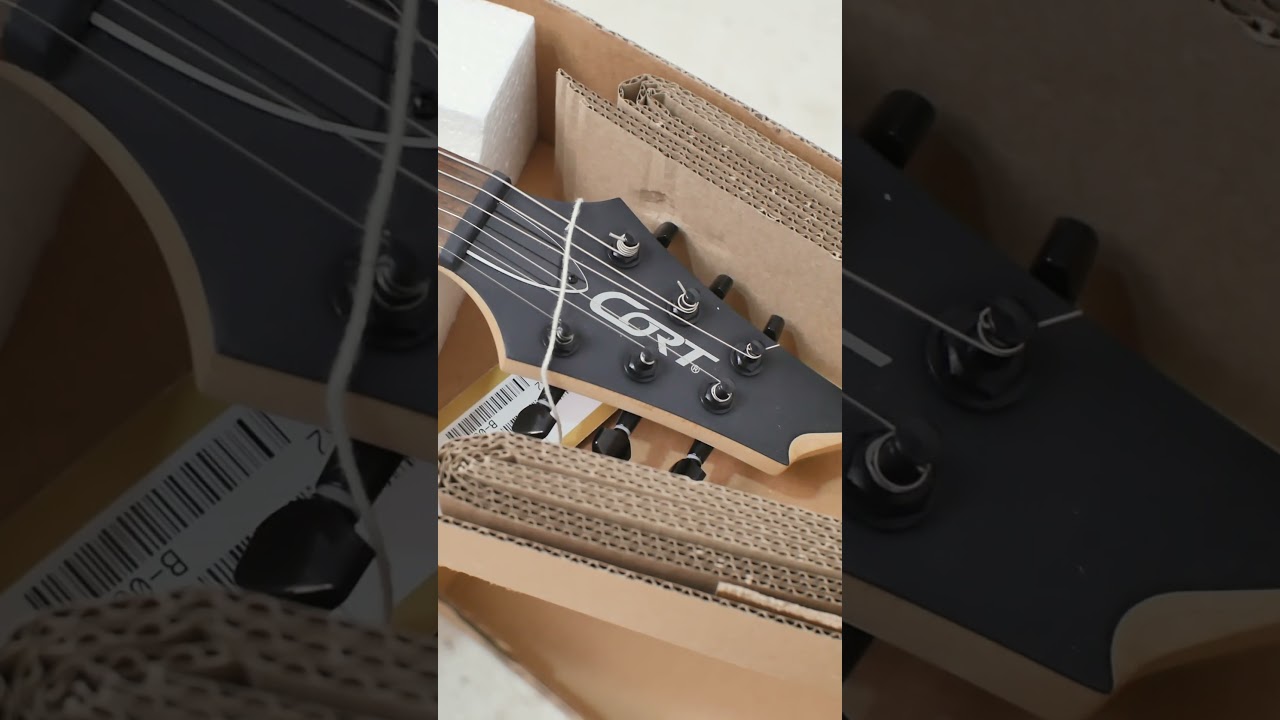 yuhu kedatangan gitar baru dari Cort Indonesia series KX100 Terimakasih  