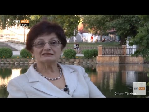 Rus qizi onlaynda yigitga tasma berayapti Yigitni aldayotgan kattalar qoshnisi bepul porno video