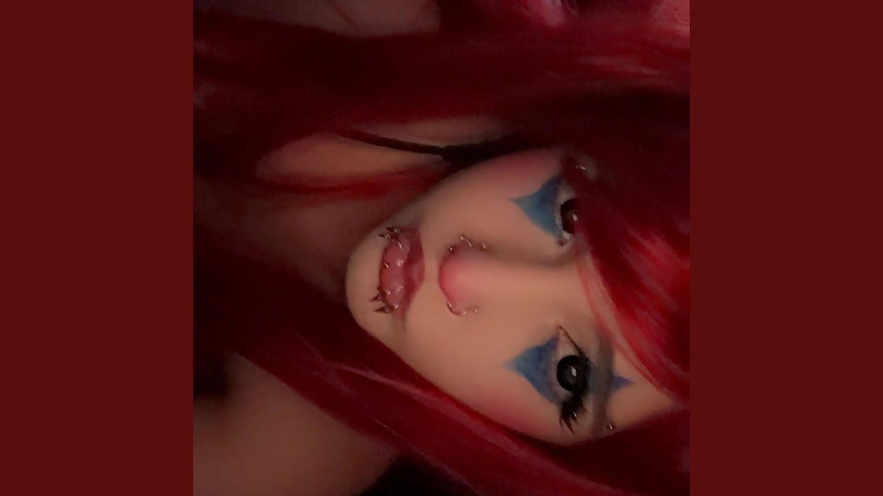 Guarda DOCILE su YouTube Guarda DOCILE su YouTube