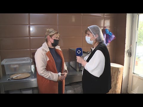 ბათუმი:  ლიმონათი “სამოთხე”; რესტორანი “თეთრი ბათუმი”; სილამაზის სალონი “მანანა”.