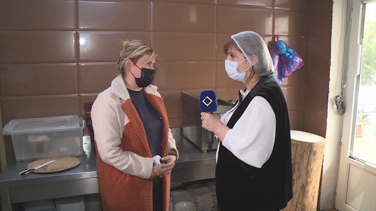 ბათუმი:  ლიმონათი “სამოთხე”; რესტორანი “თეთრი ბათუმი”; სილამაზის სალონი “მანანა”.