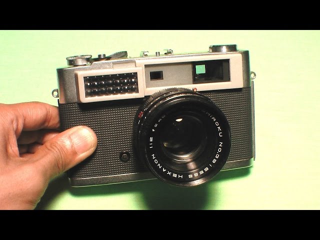 How to use the KONICA SⅡ 1960s Rangefinder camera - YouTube