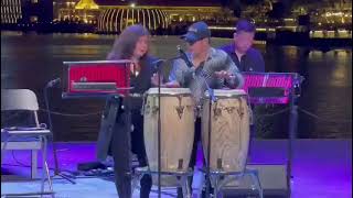 Linda Elizabeth And Max Surin Concert At The Esplanade 191221 Sakit Sakit Sakit