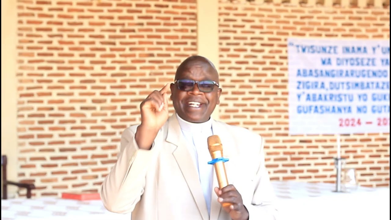 Inyigisho ya 4 muri forum diocésain des  jeunes de gitega