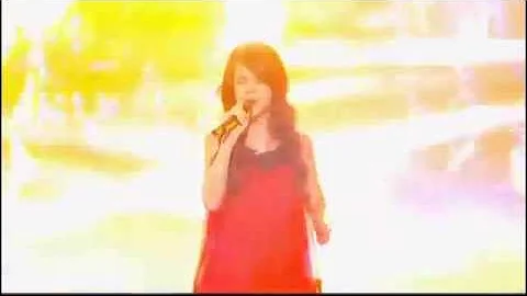 Marina singing SET FIRE TO THE RAIN - Adèle