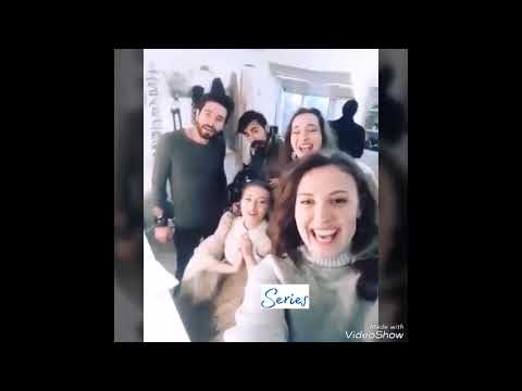 Video: Kalbimin Sultanı Dizisinin En Güzel Kostümleri: Bir Dizi Fotoğraf