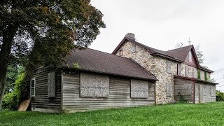 Exploring Abandoned 1700s House